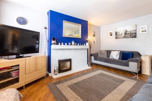 Lounge- click for photo gallery